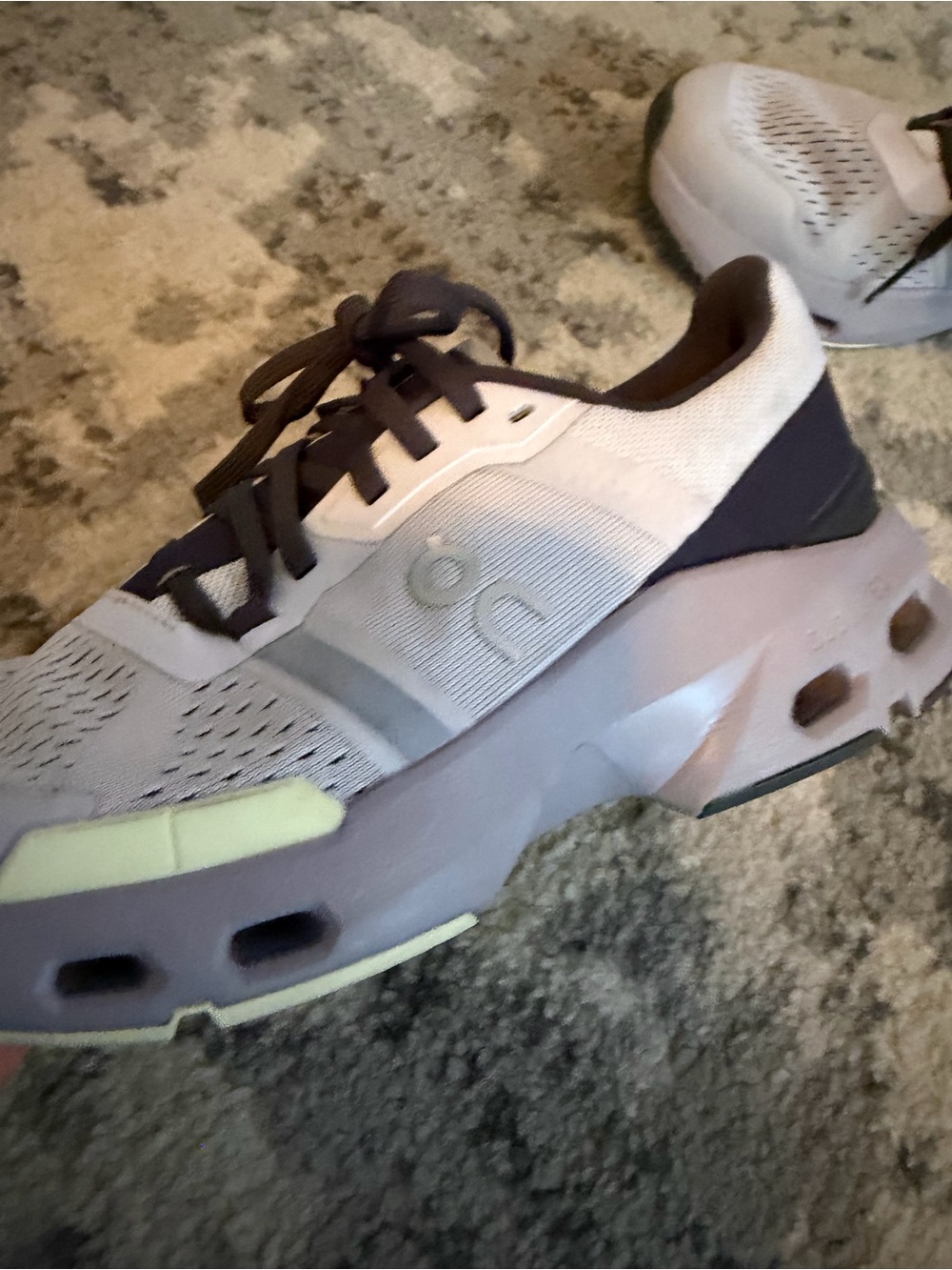 On Running Cloudpulse Women’s Shoes 6.5 - Picture 3 of 6